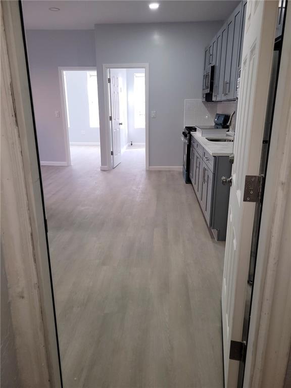 Foto del edificio - 850 New Lots Ave