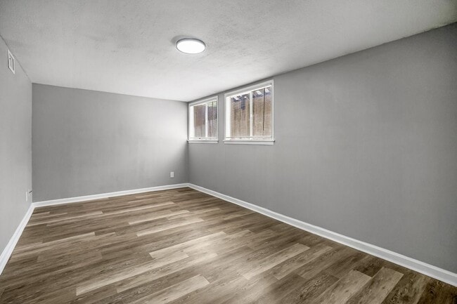 Foto del edificio - 8433 Kessler St