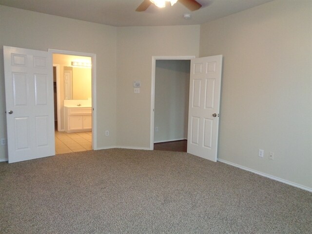 Foto del edificio - 2903 Plum Lake Dr