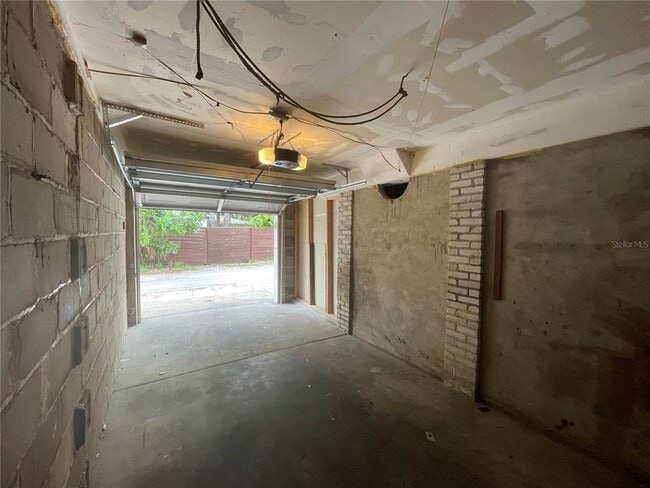 Building Photo - 2624 12th St N