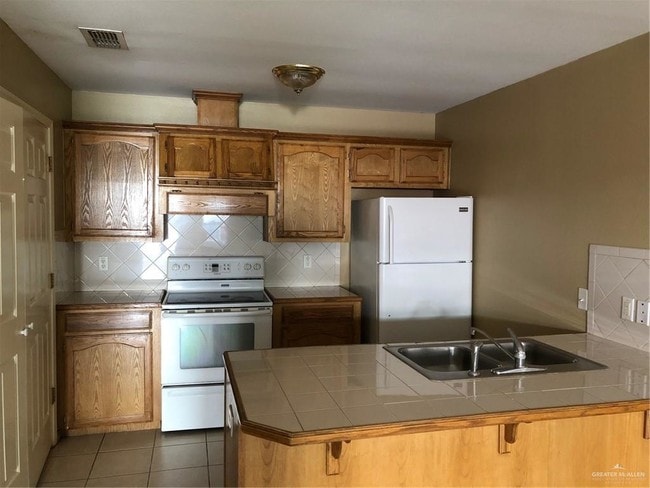 Building Photo - 1408 Prosperity Dr