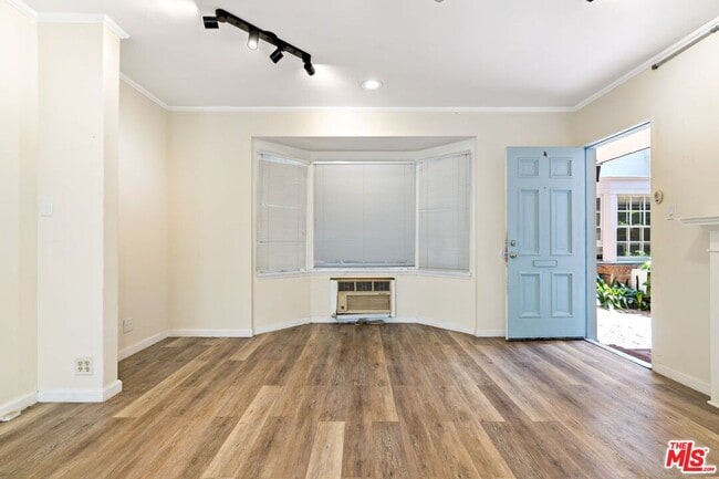 Foto del edificio - 1324 Westwood Blvd