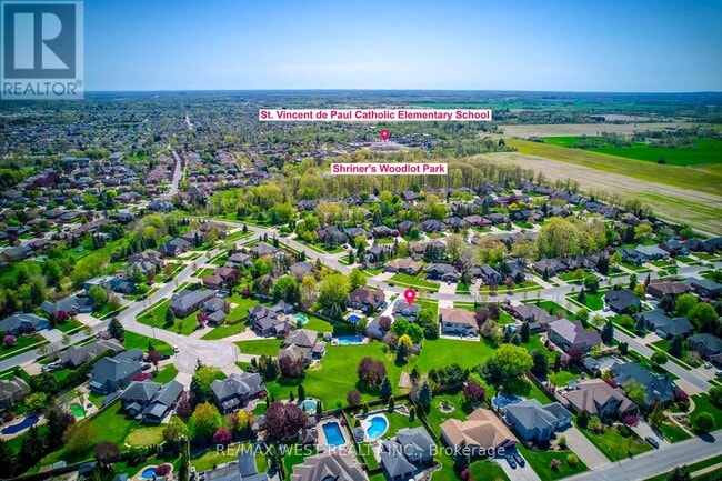 Photo du bâtiment - 8077 Mt Carmel Blvd