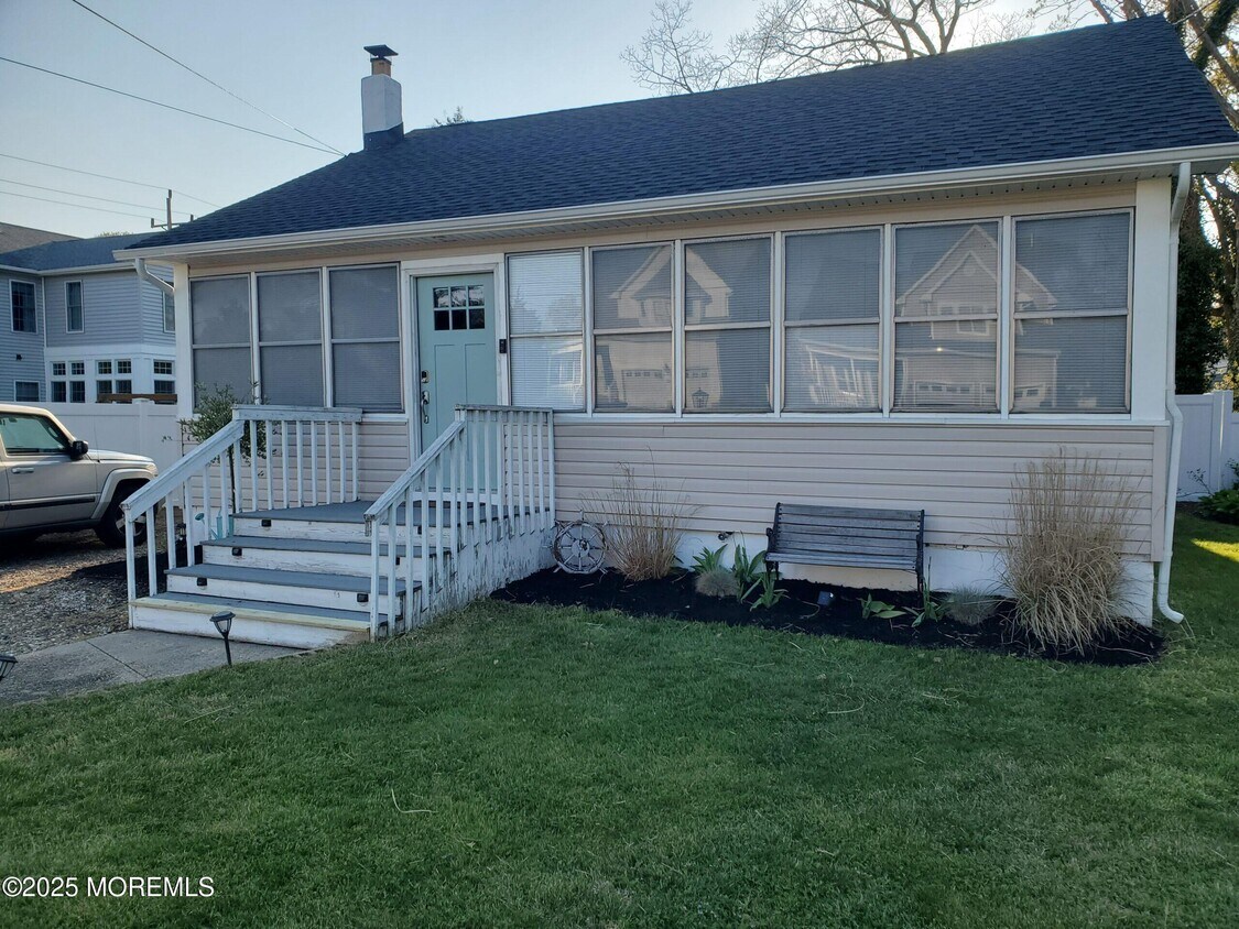 Foto principal - 311 River Ave