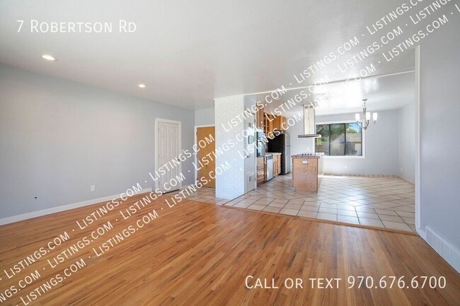 Building Photo - 7 Robertson Rd