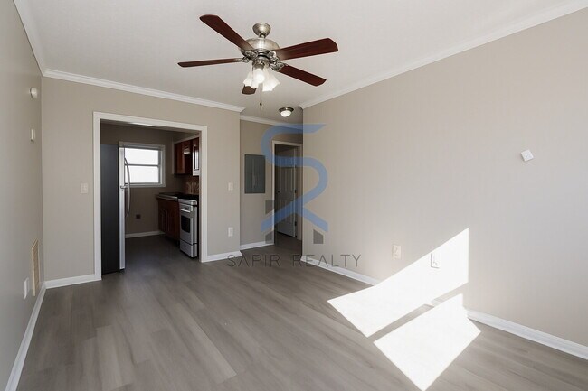 Foto del edificio - Move in before November 15th and get $100 ...