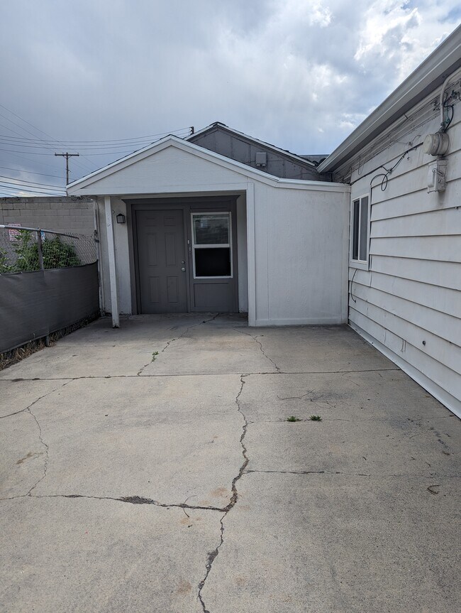 Building Photo - 54 E Harrison Ave
