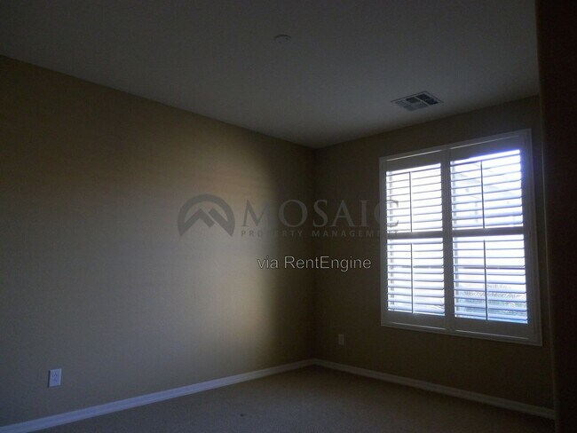 Foto del edificio - 1463 E Prescott Pl