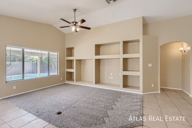 Building Photo - 13281 W Mauna Loa Ln