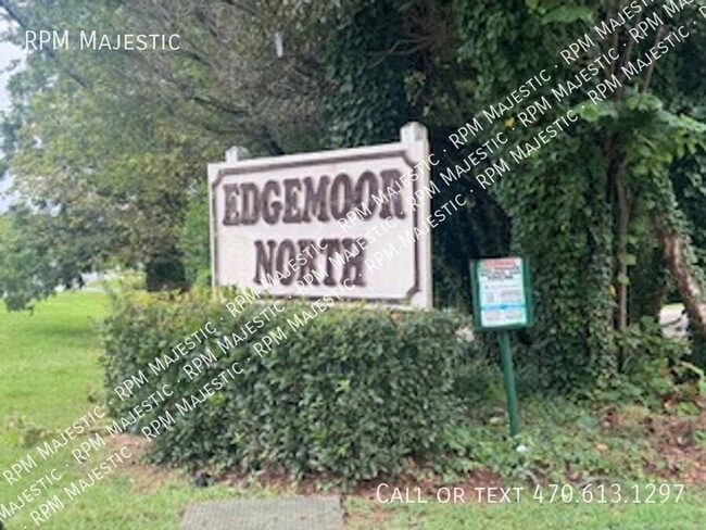 Foto del edificio - 5202 Edgemoor Dr NW