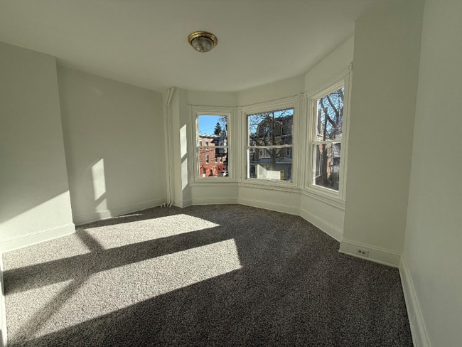 Foto del edificio - 63 W Sharpnack St