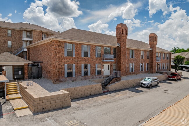 Exeter House Condominiums