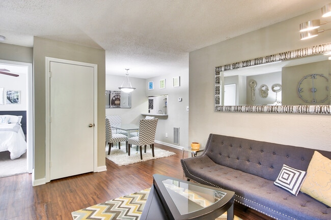 Building Photo - The Villages Apartments