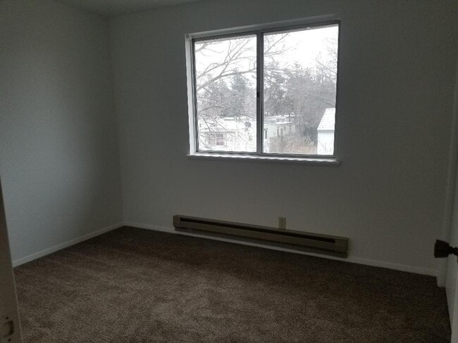 Building Photo - 6738 W Westwood Ln