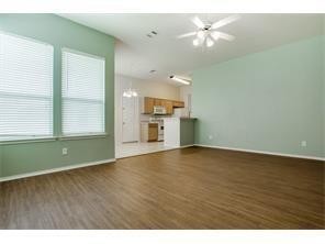 Building Photo - 1226 Oakcrest Dr