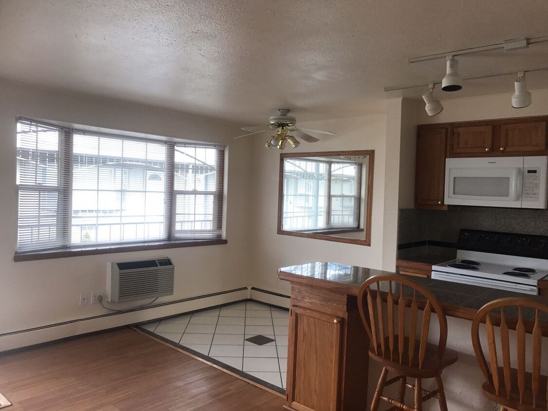 Foto principal - ONE MONTH FREE on this cat-friendly 1 BD o...