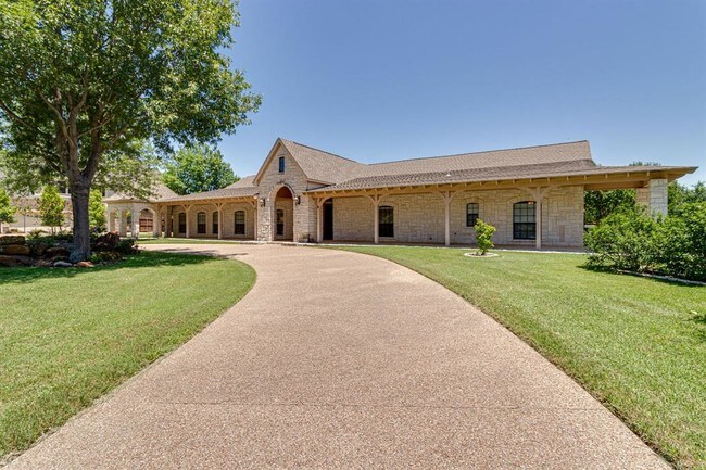 Building Photo - 6110 Mustang Trail