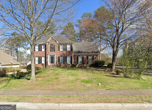 Building Photo - 2347 McMurry Dr