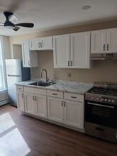 Building Photo - 1 Race St