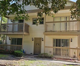Building Photo - 2300 Twelve Oaks Dr