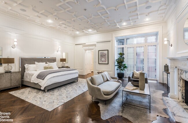 Foto del edificio - 15 W 68th St
