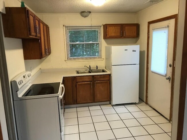 703-705 Lee Ct Unit 703, Sparta, WI 54656 - Room for Rent in Sparta, WI ...