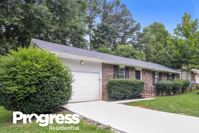 Building Photo - 6133 Fieldcrest Dr