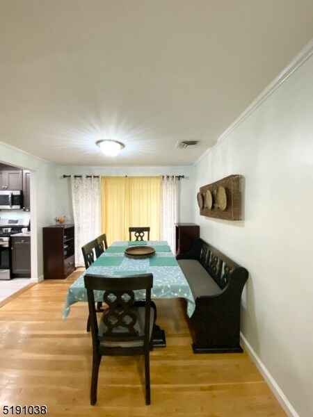 Building Photo - 57 Croton Pl