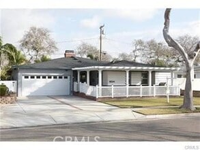 Building Photo - 604 Princeton Cir W