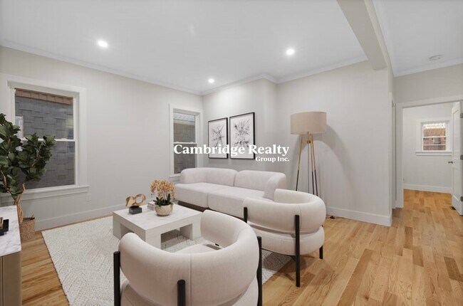 Building Photo - 17 Cameron Ave