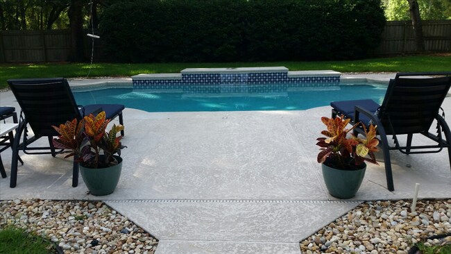 Foto del edificio - 4 bedroom in Jacksonville FL 32257