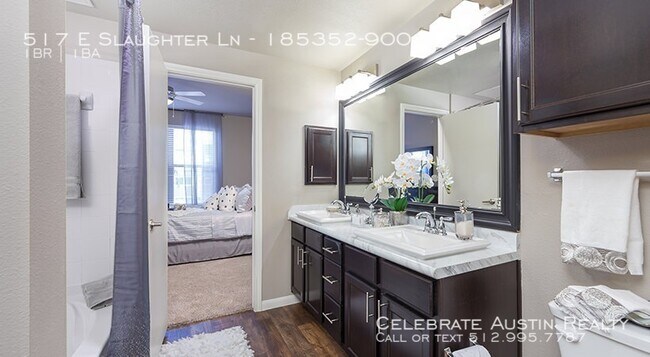 Foto del edificio - South Austin Still Waters
