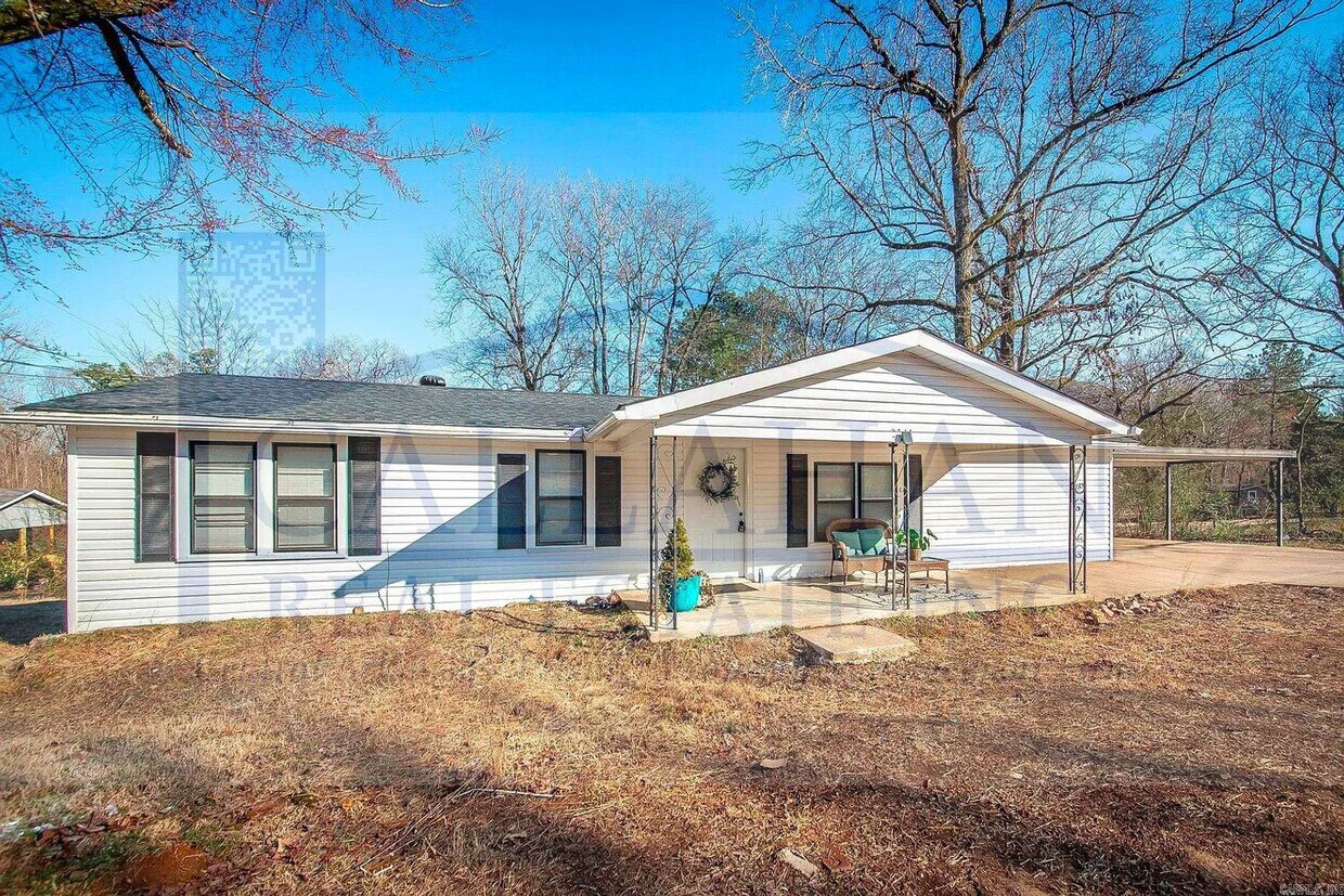 Primary Photo - Ferndale 3 Bedroom Home