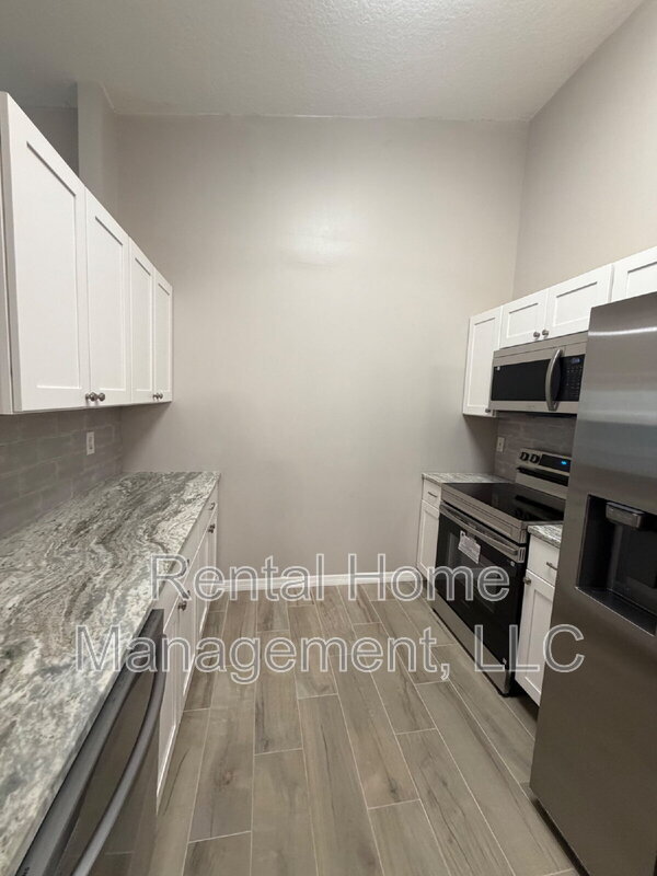 Building Photo - 648 Harbor Villa Ct
