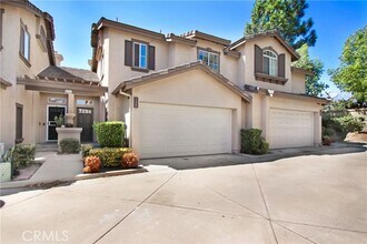 Building Photo - 11560 Stoneridge Dr