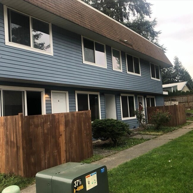 Building Photo - 5827 204th St SW