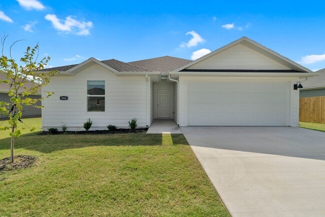 Building Photo - Brand-New 3 Bedroom Home in Prairie Grove!...