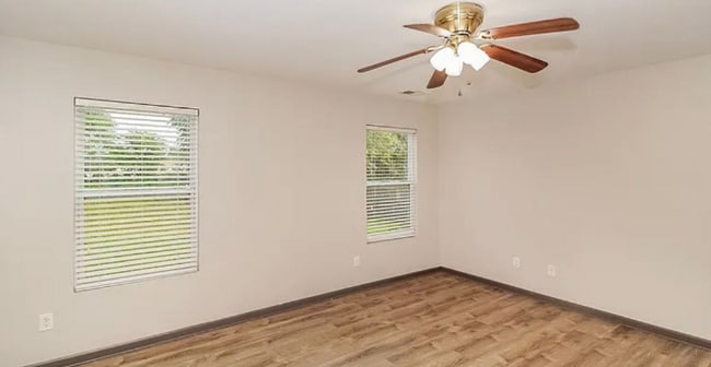 Building Photo - 119 Altondale Dr
