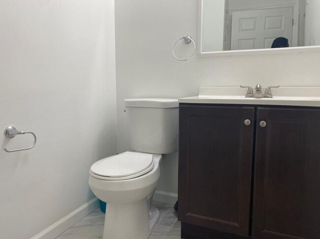 Building Photo - 0 bedroom in Newark NJ 07103