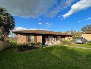 Building Photo - 101 Lake Hunter Dr
