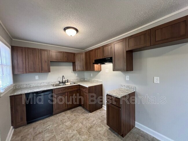 Foto del edificio - 2249 Amherst Cove