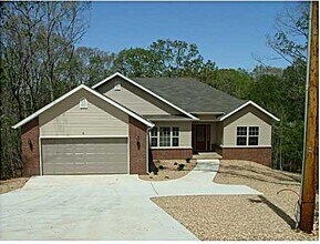 Building Photo - 6 Turvey Ln
