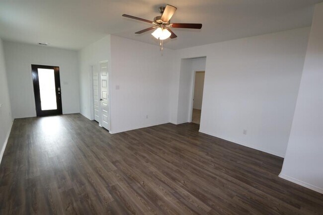 Foto del edificio - 23210 Wise Walk Dr