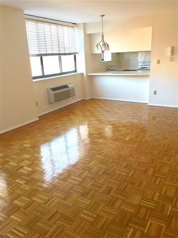 Foto del edificio - 300 Newark St.