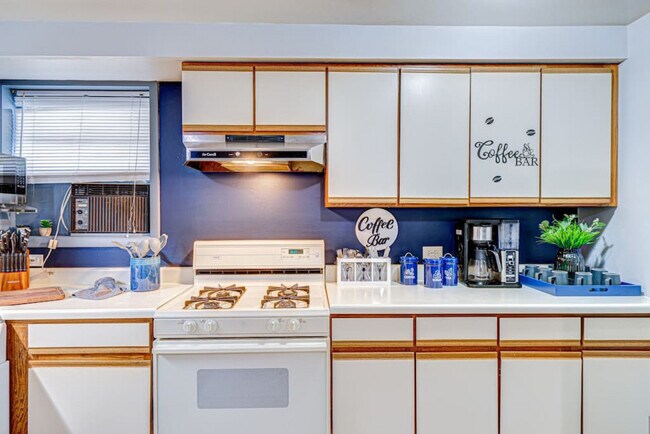 Foto del edificio - 2434 N 78th Ave