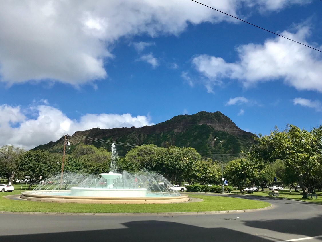 Diamond Head View - 2937 Kalakaua Ave