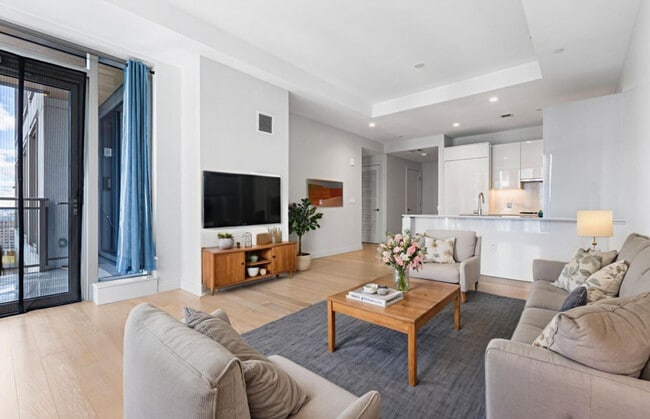 Building Photo - 49 Melcher St