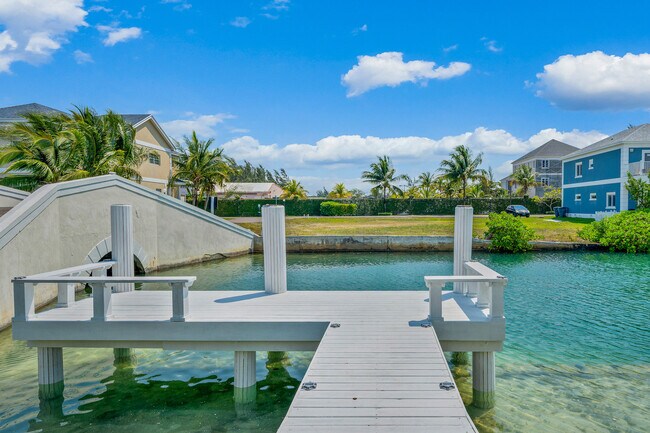 Building Photo - 1 Poinciana Cay