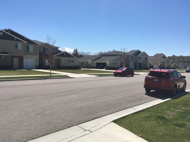 Foto del edificio - Gorgeous 3-Bed Townhome in Pleasant Grove....