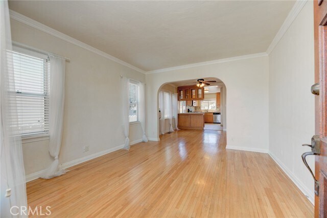 Foto del edificio - 1193 W 19th St
